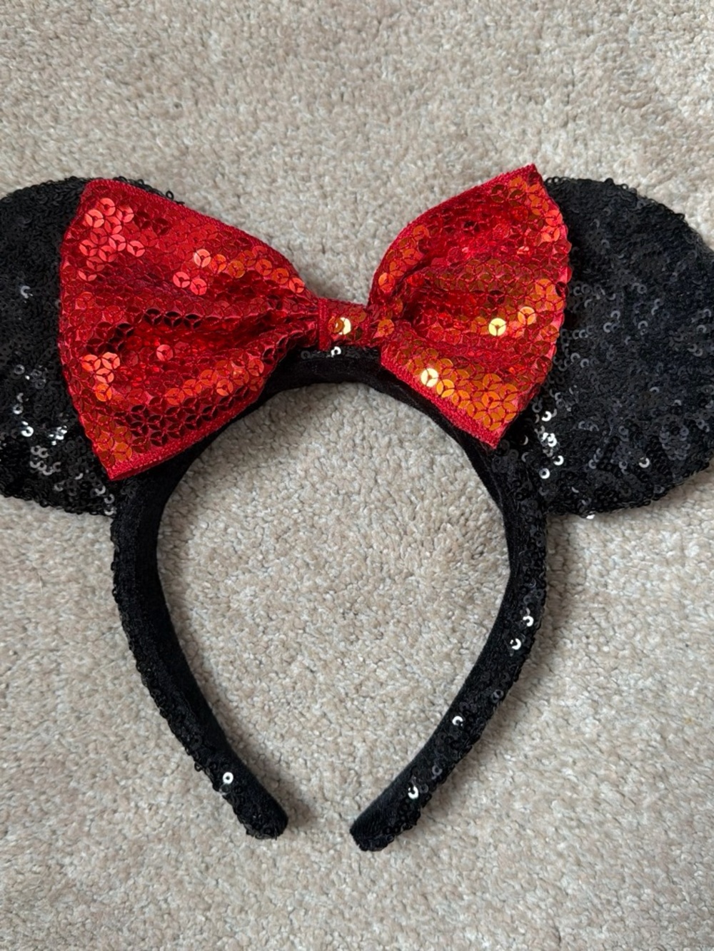Sequin Minnie Mouse Ear Headband with Red Bow Mickey Ears like new
